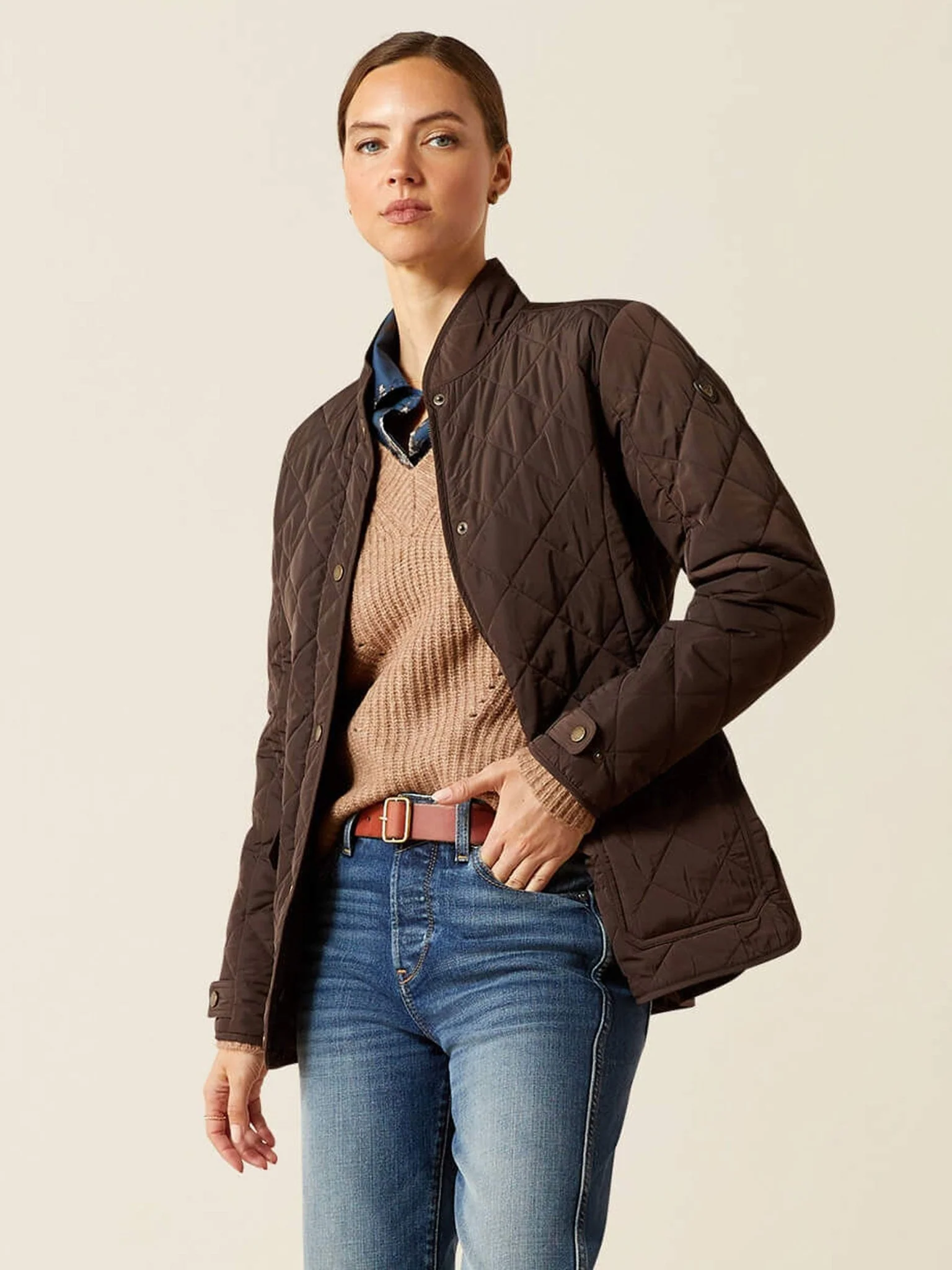 Ariat Woodside Quilted Insulated Ladies Jacket - Womens padded coat - Image 5