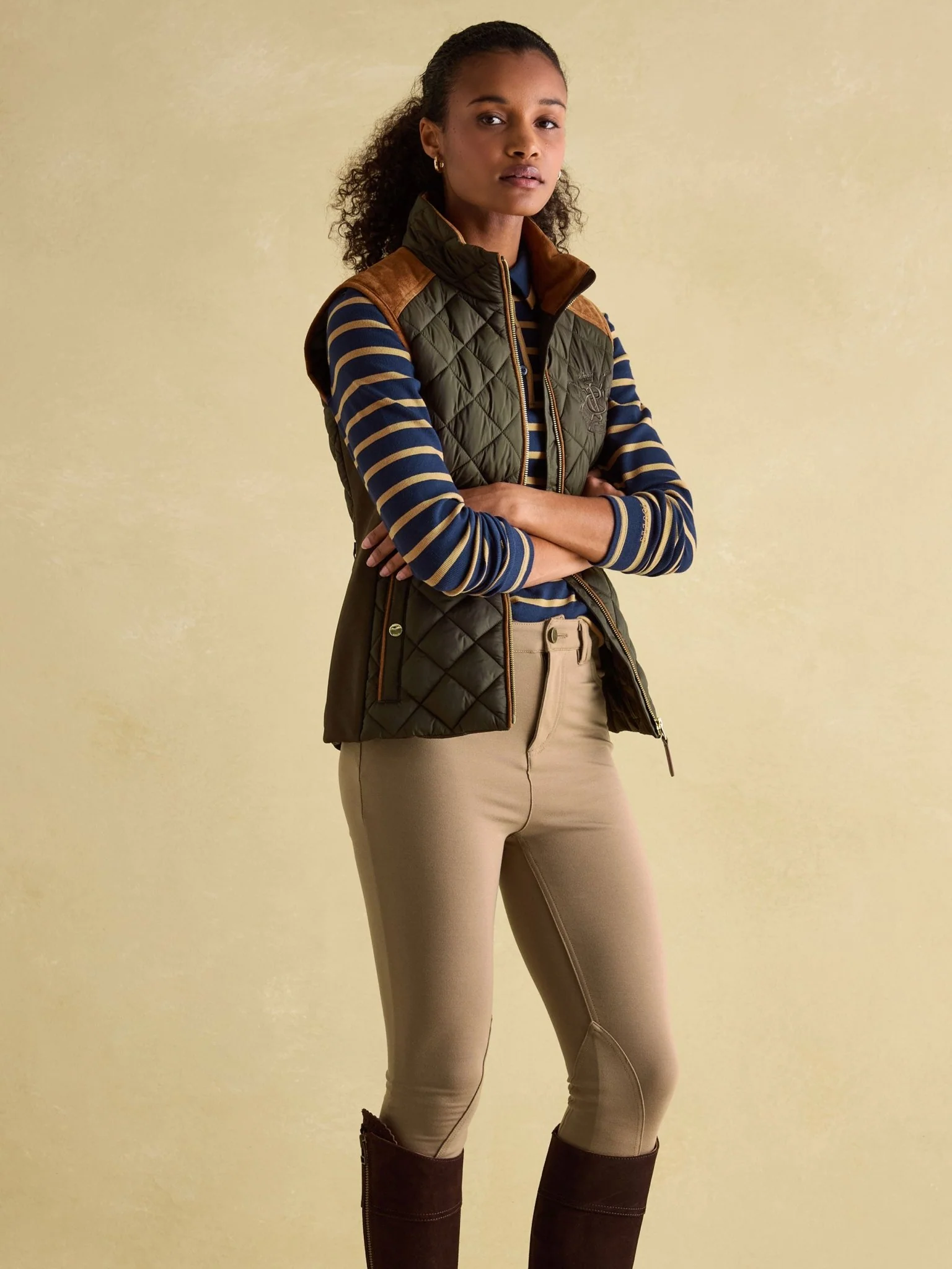 Joules - Joules Braemar Luxe Showerproof Quilted Ladies Gilet, womens waistcoat / Bodywarmer - Image 10