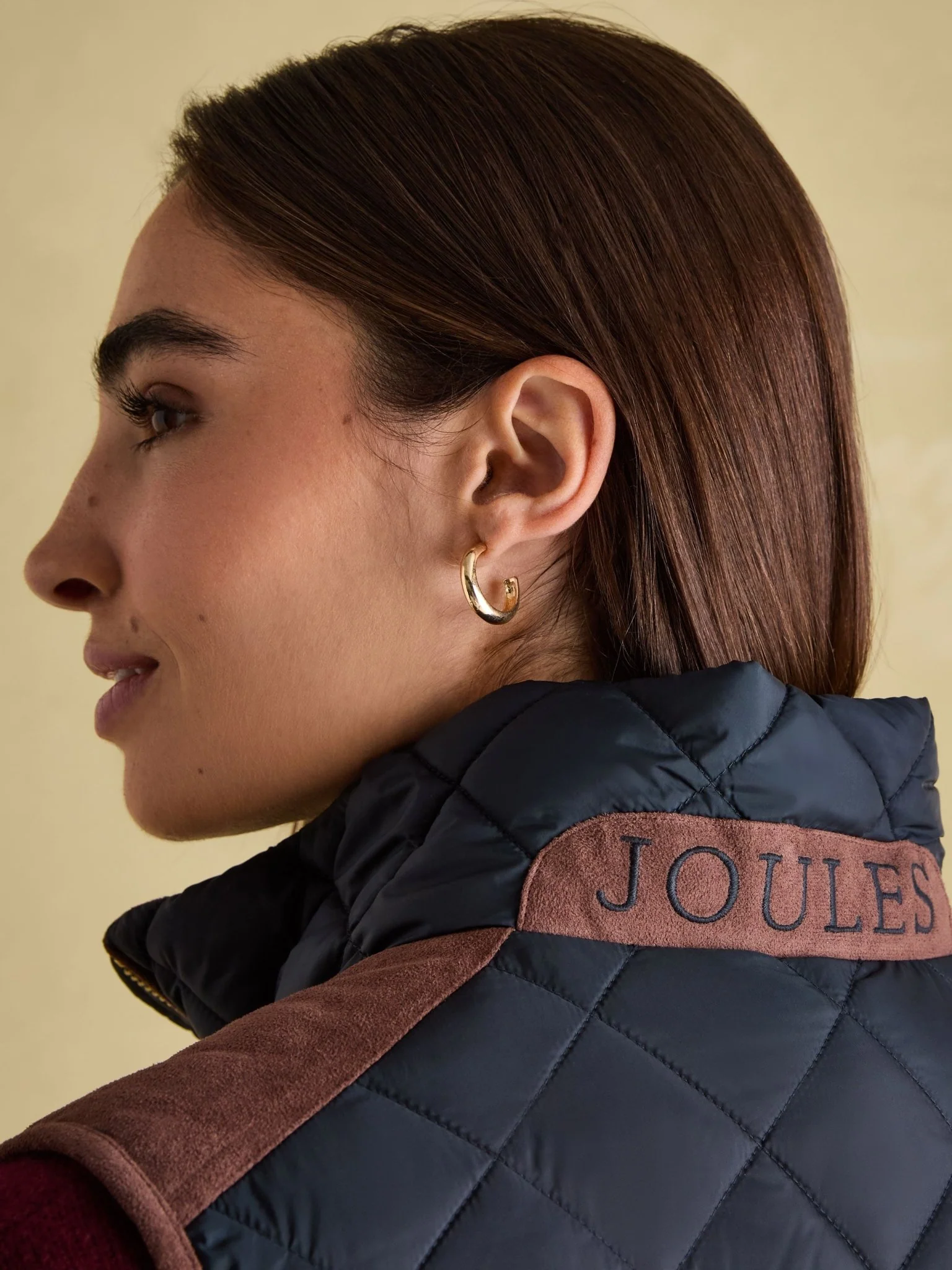 Joules - Joules Braemar Luxe Showerproof Quilted Ladies Gilet, womens waistcoat / Bodywarmer - Image 3