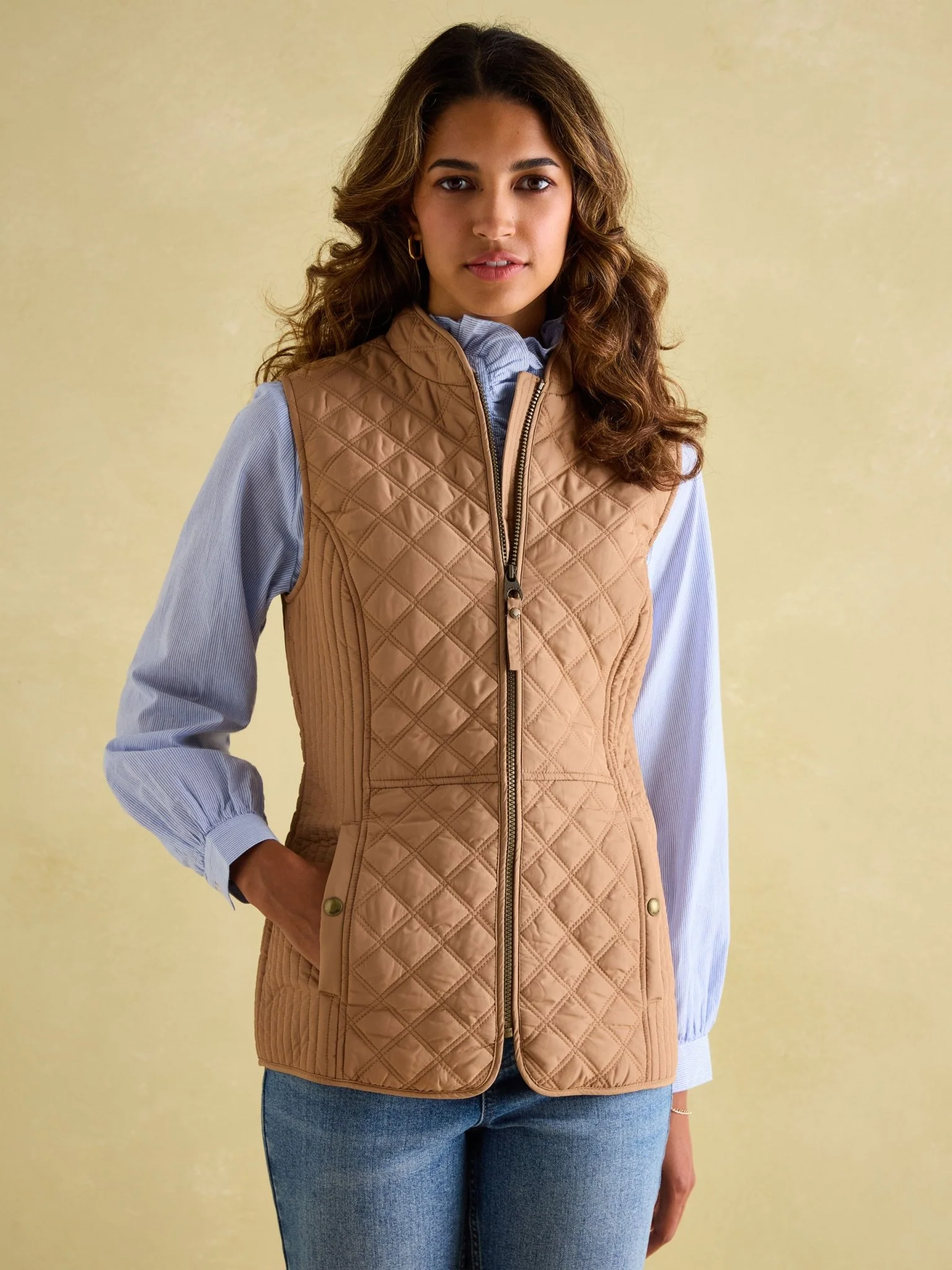 Joules - Joules Minx Showerproof Diamond Quilted Gilet ladies waistcoat / bodywarmer - Image 6