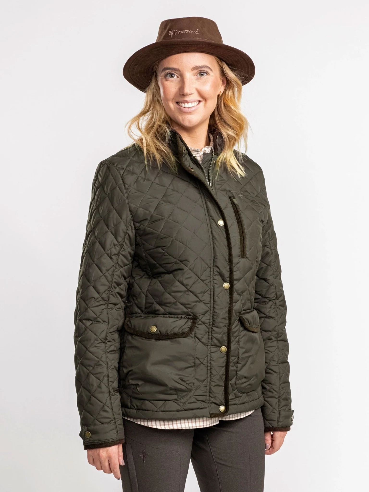 Pinewood - Pinewood Ladies Nydala Classic Quilted Jacket / Womens Coat - Image 3