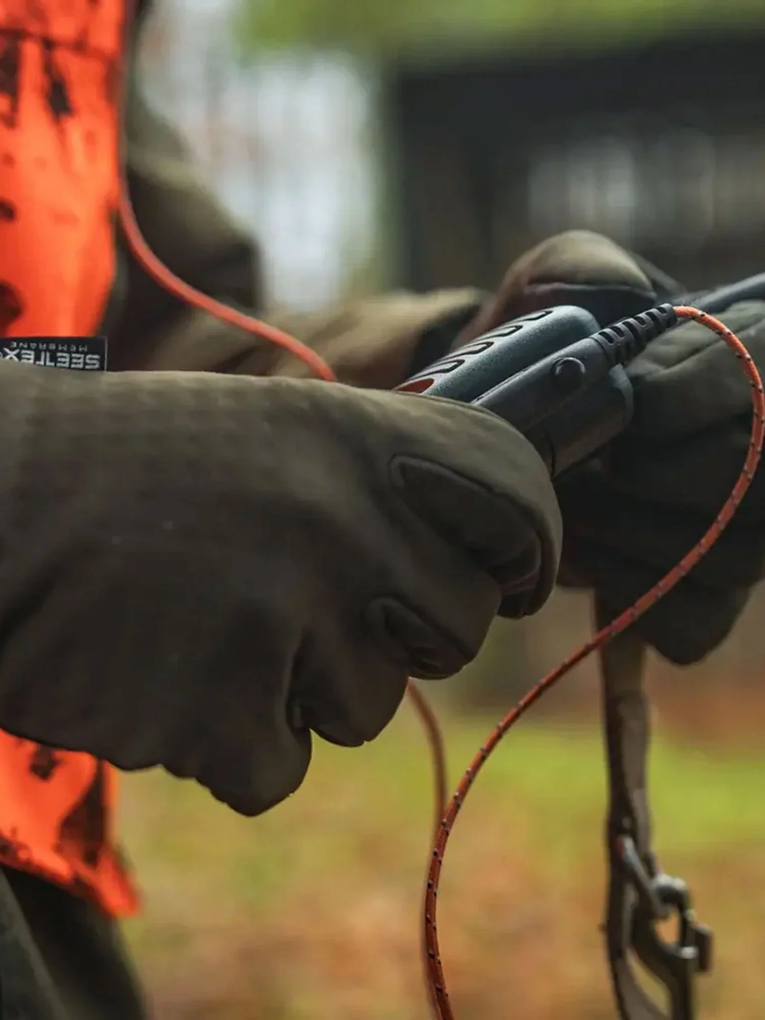 Seeland Target Gloves - water resistant, wind resistant breathable and silent glove - Image 9